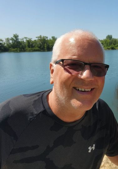 A little scruffy. Lol