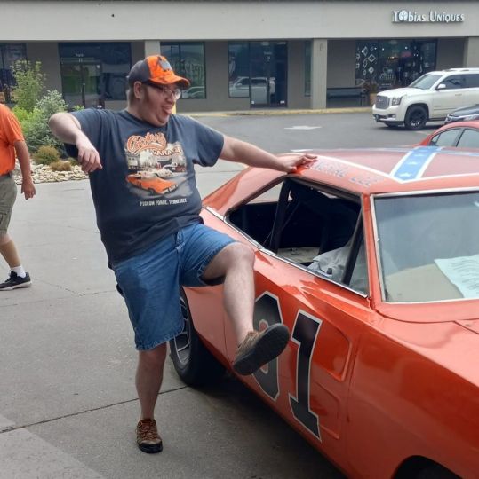 goofin off at Cooter's Place Pigeon Forge