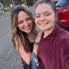 Chrystal Dating Profile