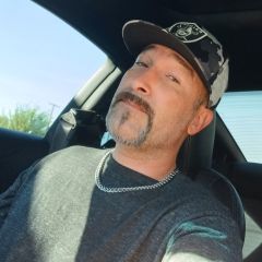 JohnD81 Dating Profile