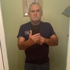 LuckyLou0429 Dating Profile