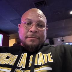 Mikel937 Dating Profile