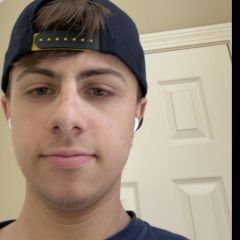 Samhockeyfan18 Dating Profile