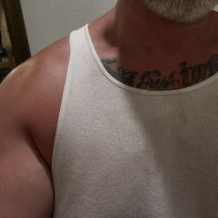 Ljoey710 Dating Profile