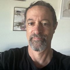 Stevio80 Dating Profile