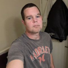 Groundpounder Dating Profile