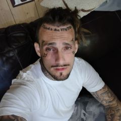 Wayne317 Dating Profile