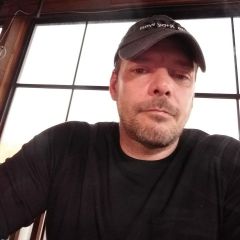 Ben5577 Dating Profile