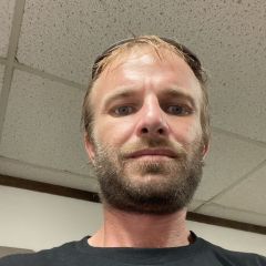 agentred Dating Profile