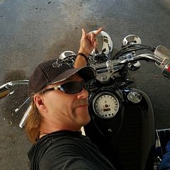 Yourjoytoy Dating Profile