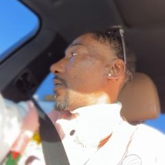 DatniggaDow Dating Profile