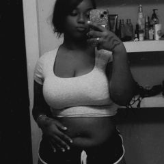 Alexaa Dating Profile