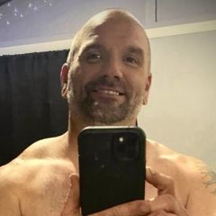 1gr8lay Dating Profile