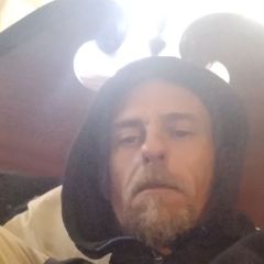 LickNStick83 Dating Profile