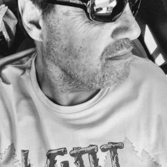 Rarelyup4air Dating Profile