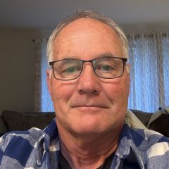 JustTom Dating Profile