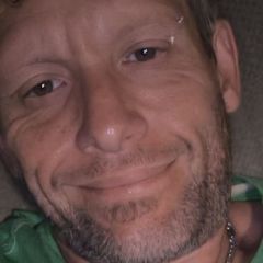 UmNumNum Dating Profile